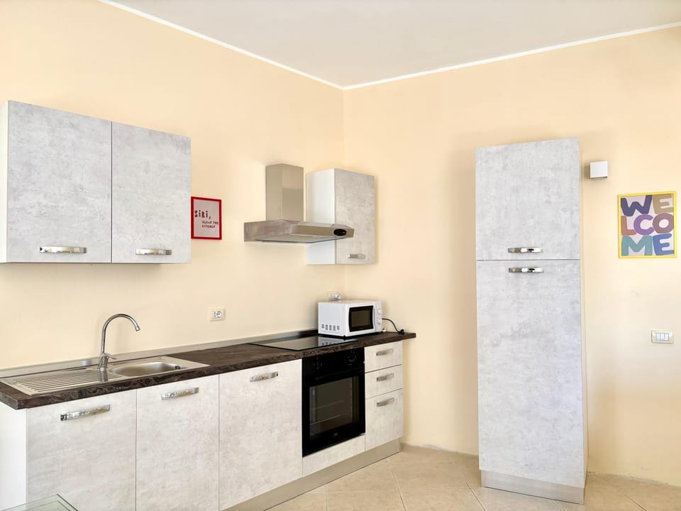 Cagliari Downtown - Piazza Martiri suite Apartment in Cagliari