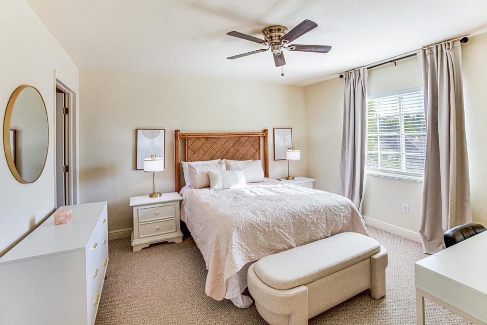 Golf Getaway: Cape Coral Condo 1 Mi to River! House in Cape Coral