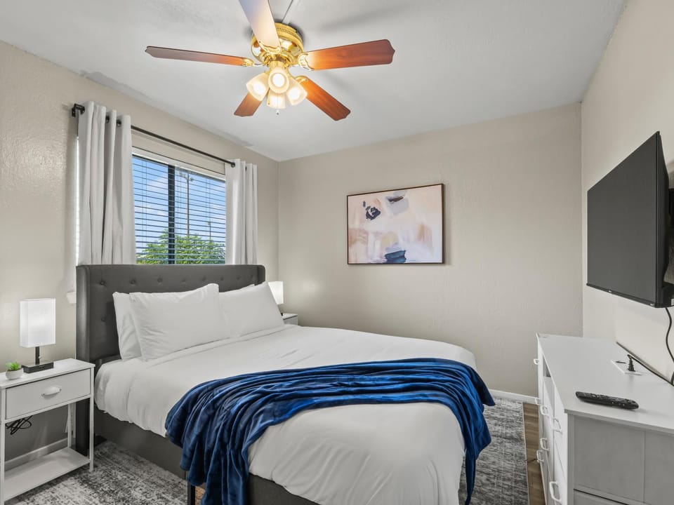 Alder Stay 3BD Townhome Near AT&T Stadium FIFA House in Arlington
