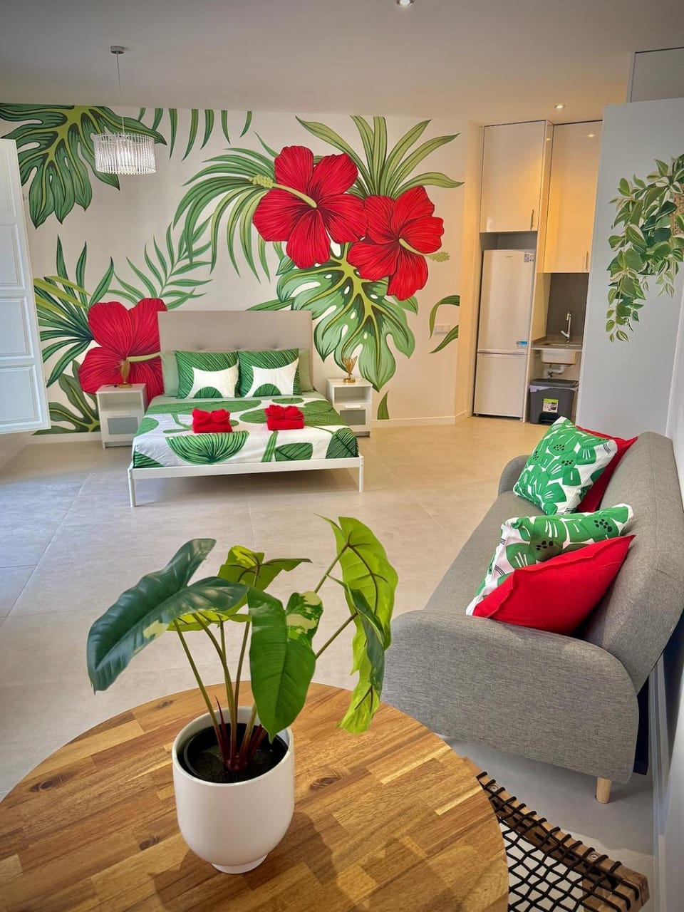Glamour Suite 2 next to the city center Apartment in Valencia
