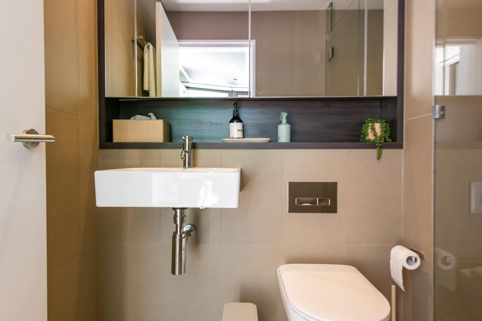 Toilet, Bathroom
