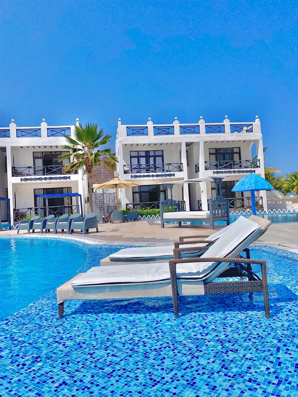 Pool view, Swimming pool