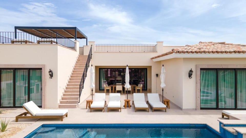 Luxury Stay in Diamante Villa in Baja California Sur