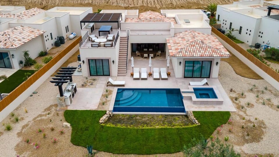 Luxury Stay in Diamante Villa in Baja California Sur