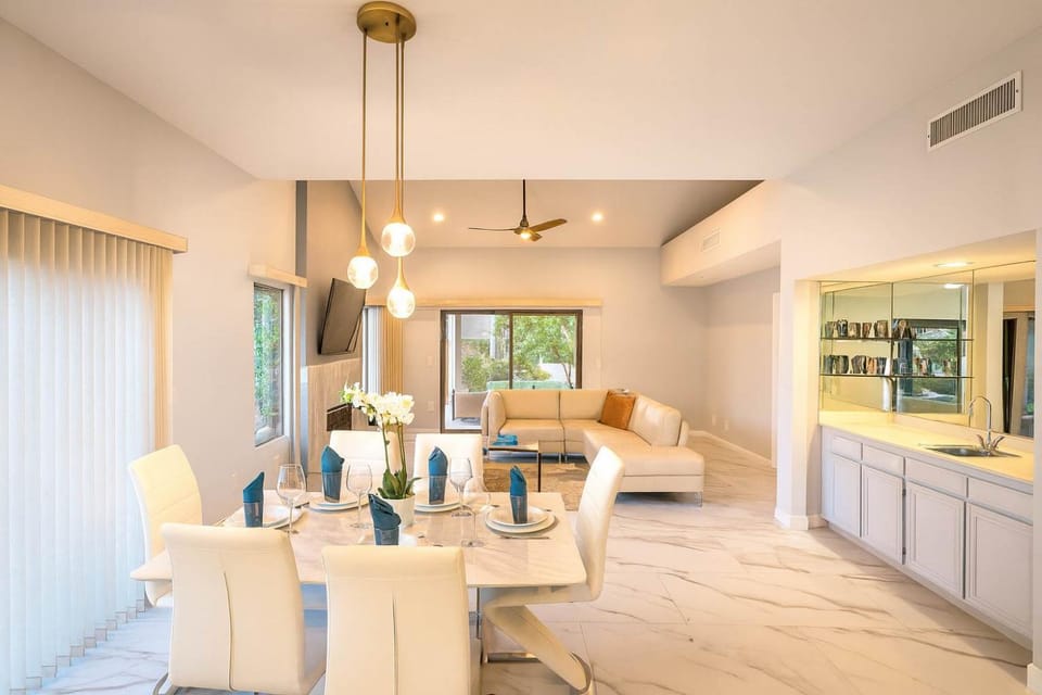 Allura Palm Desert Modern Ironwood Country Club 3BR House in Palm Desert