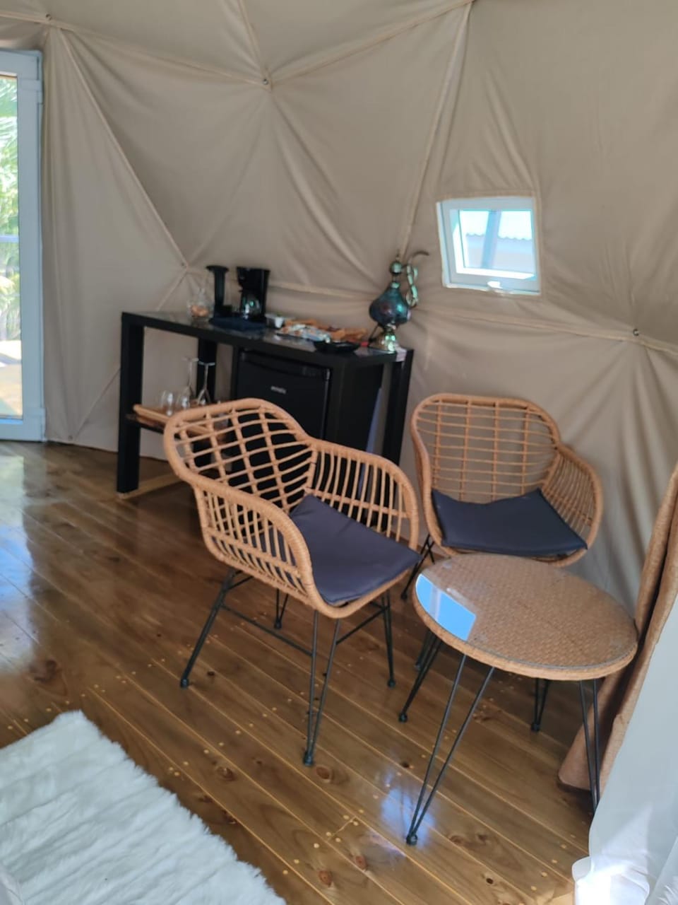 Dining area, Bedroom