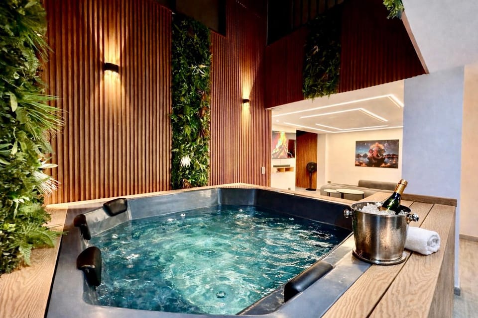 Hot Tub