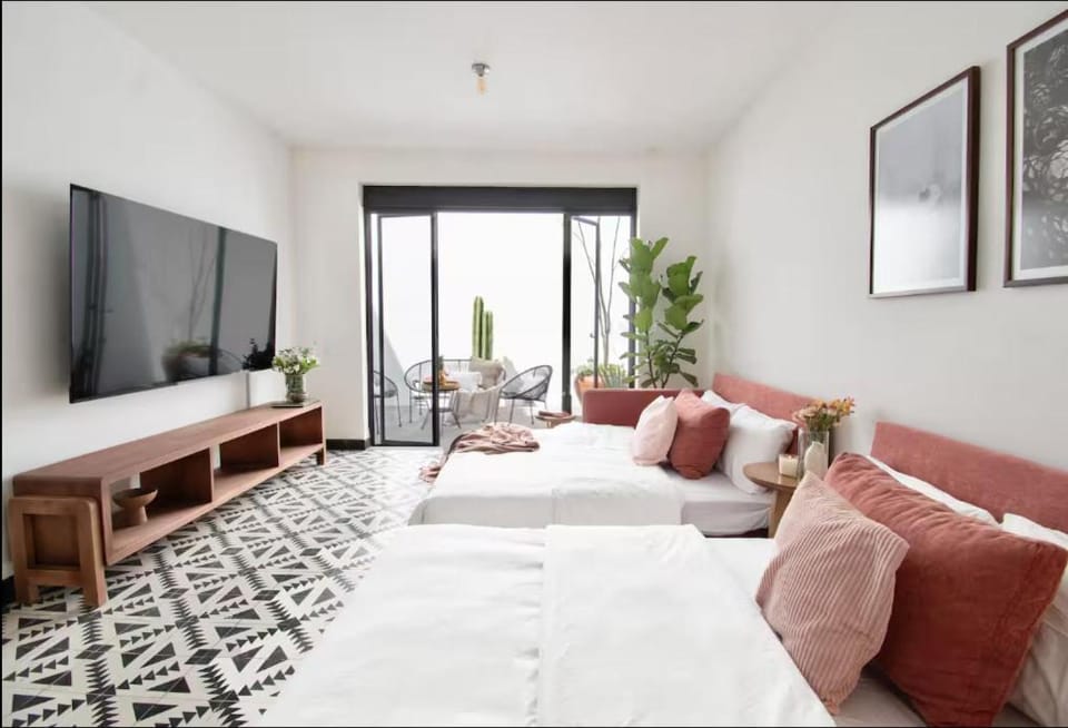 Spacious 4BR Home with 5 Beds House in Mexico City