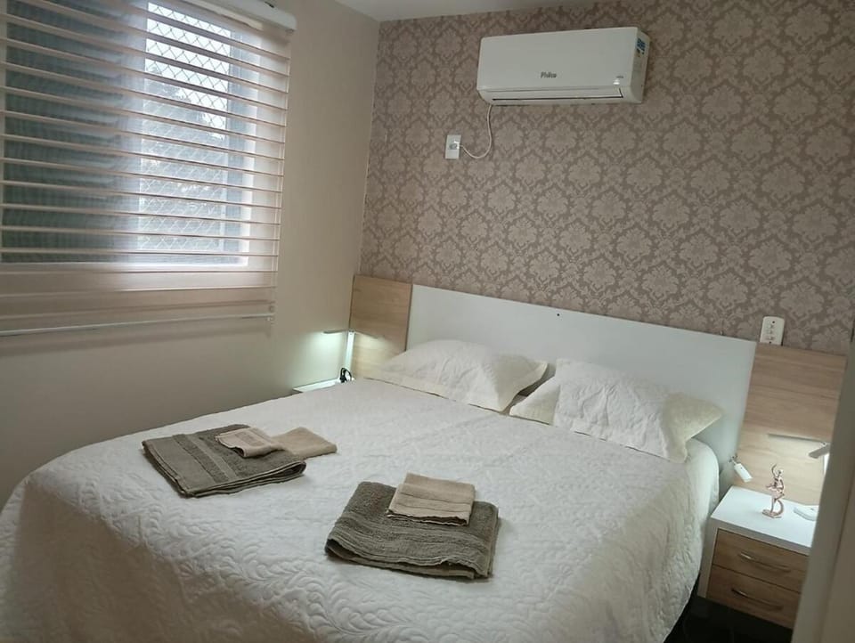 Bed, Bathroom, Bedroom, towels, air conditioner