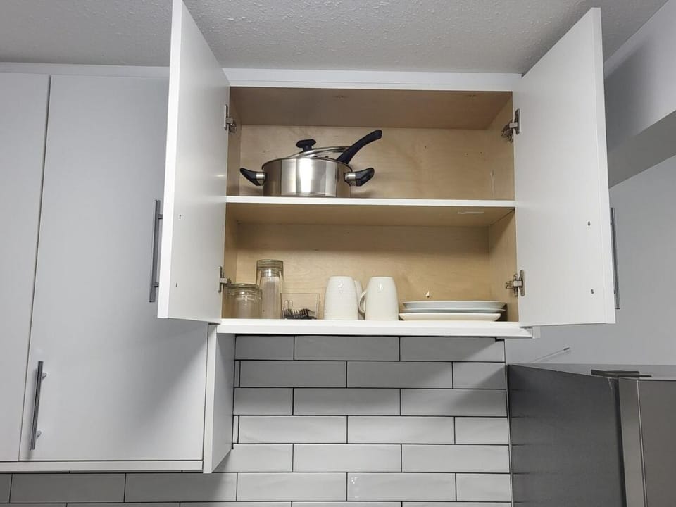 Comfortable Two Bed Basement With Free WiFi, Laundry and Private Entry House in Regina