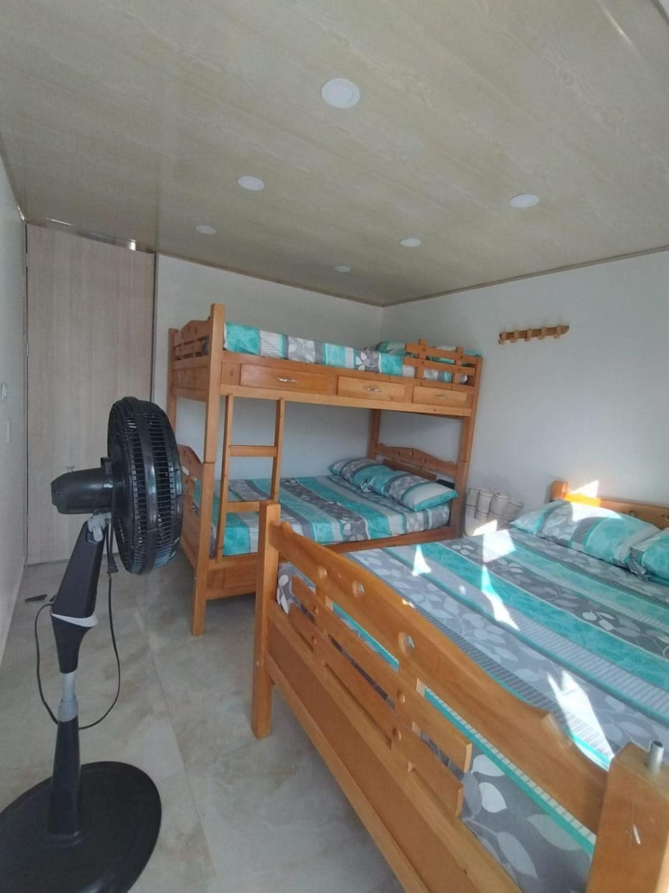 bunk bed