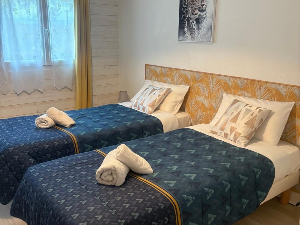 Gîte chaleureux pour 4 pers avec piscine chauffée et bien-être - FR-1-410-483 House in Pays de la Loire