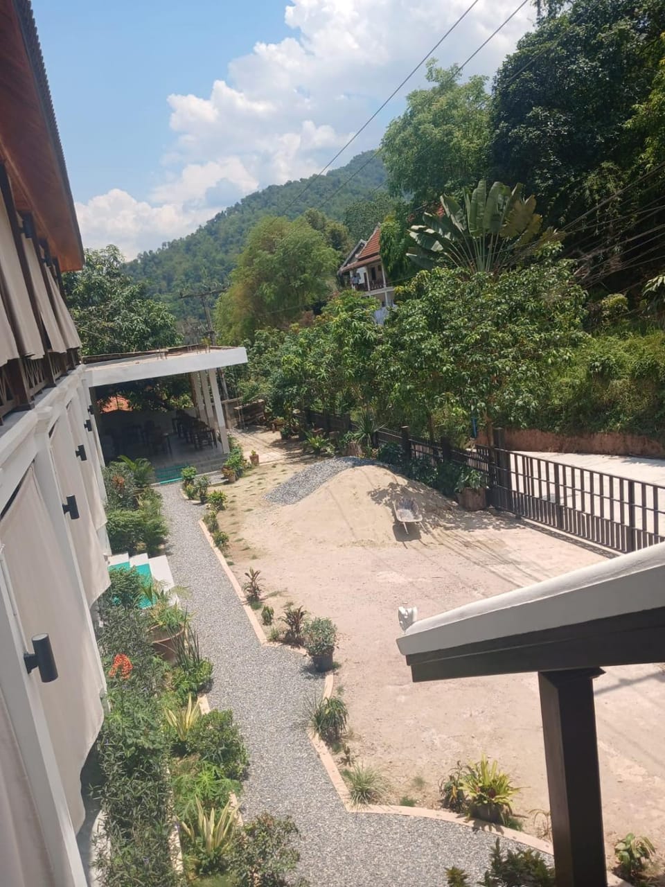View (from property/room), Balcony/Terrace, Mountain view