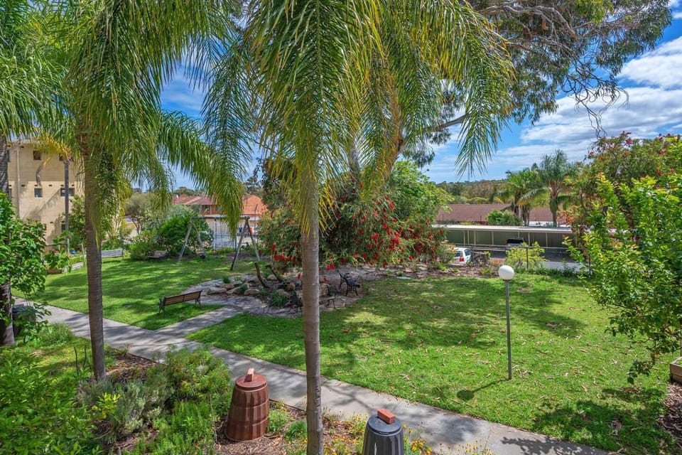 Garden, Garden view
