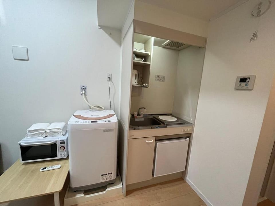 Shinjuku 5 min, Nakano station 1 min walk, 101 Apartment in Japan
