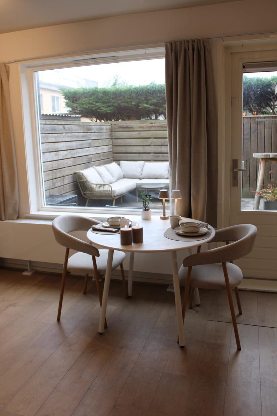 Balcony/Terrace, Dining area