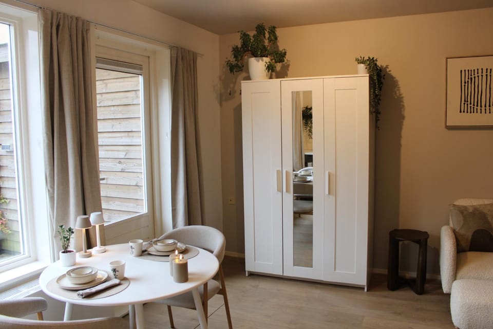 Dining area, wardrobe