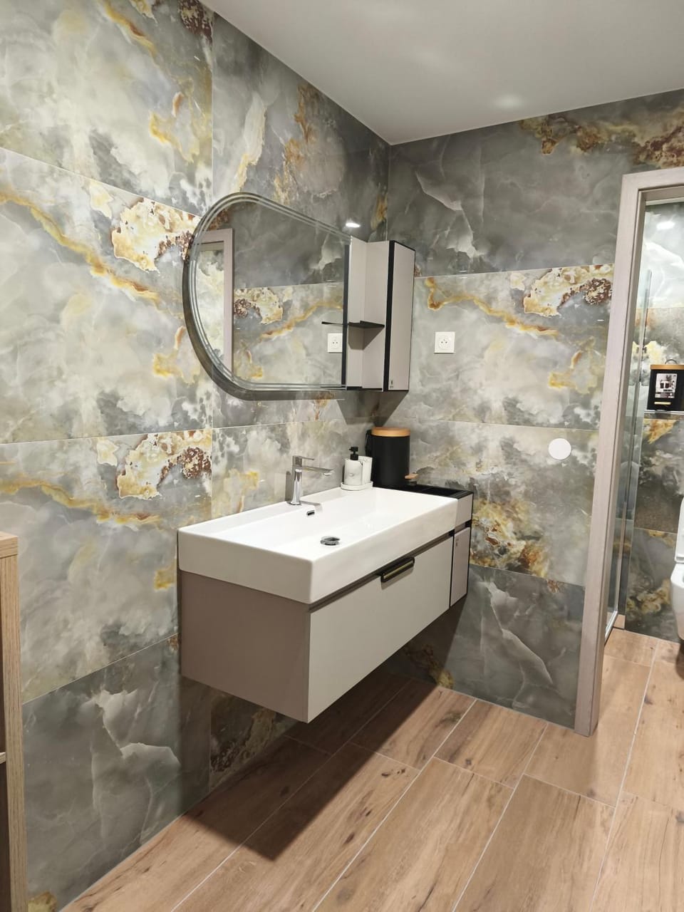 Gite Secret Spa Colmar - 5 pers - jacuzzi - 70m2 - 2 chambres séparés Bed and Breakfast in Colmar