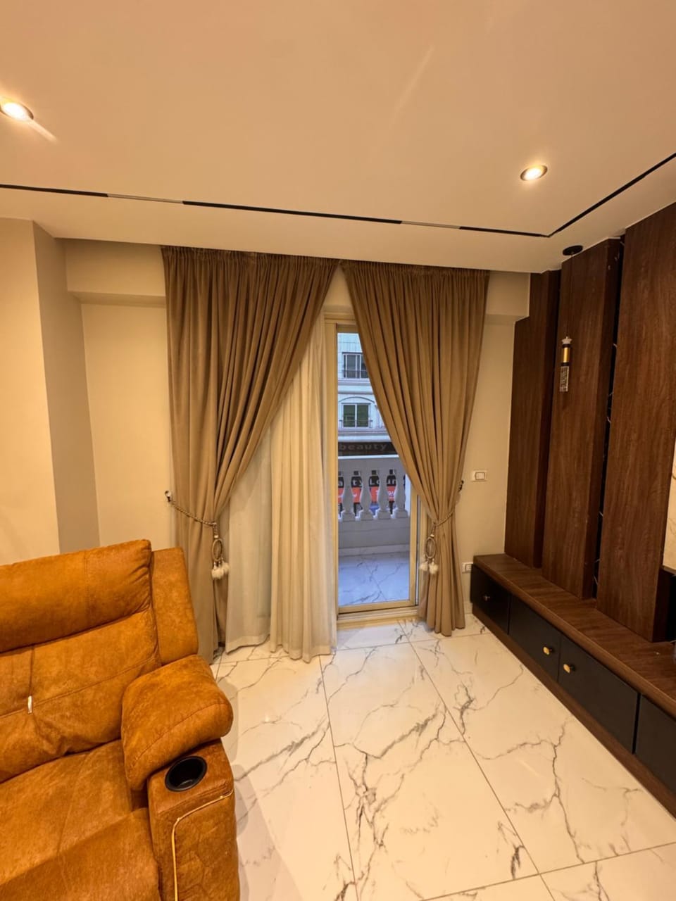 شقة فندقية فاخرة المهندسين 4 غرف نوم Mohandessin 4 Bedroom Luxury Hotel Apartment Apartment in Egypt