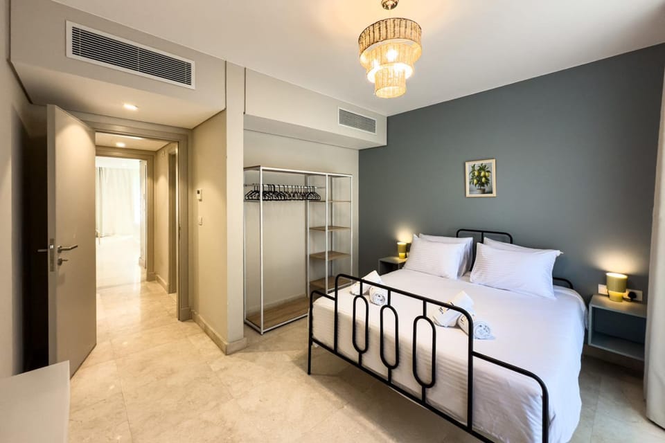 The Platinum Perch 2BDR Pool View Free Pool & Beach Access Apartment in Hurghada
