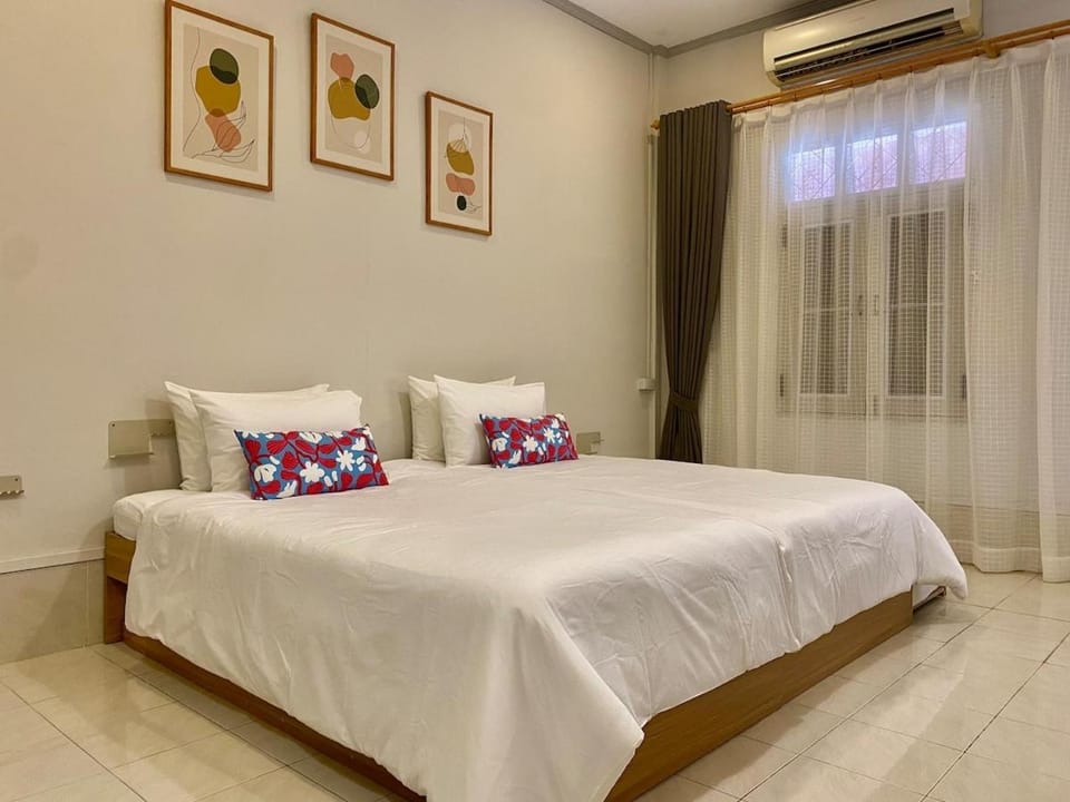 The Giftown Vientiane, Ban Anou Apartment in Vientiane