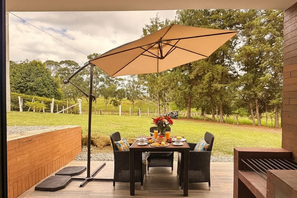 Patio, Dining area, Garden view, Breakfast, Lunch, Family, furniture