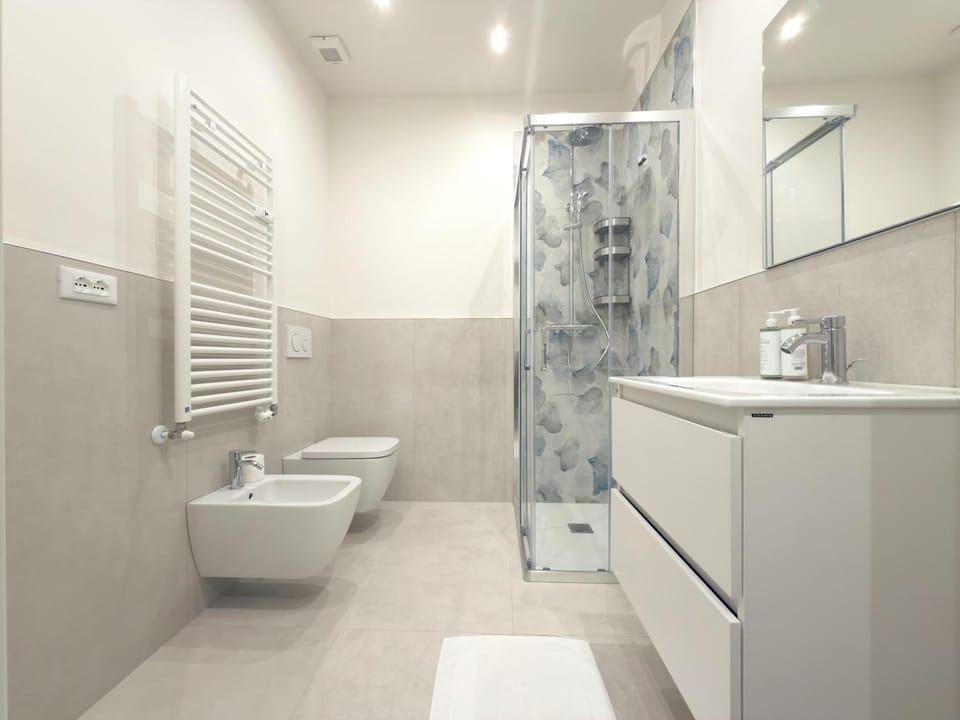 Homeby, Loft Portici Apartment in Turin