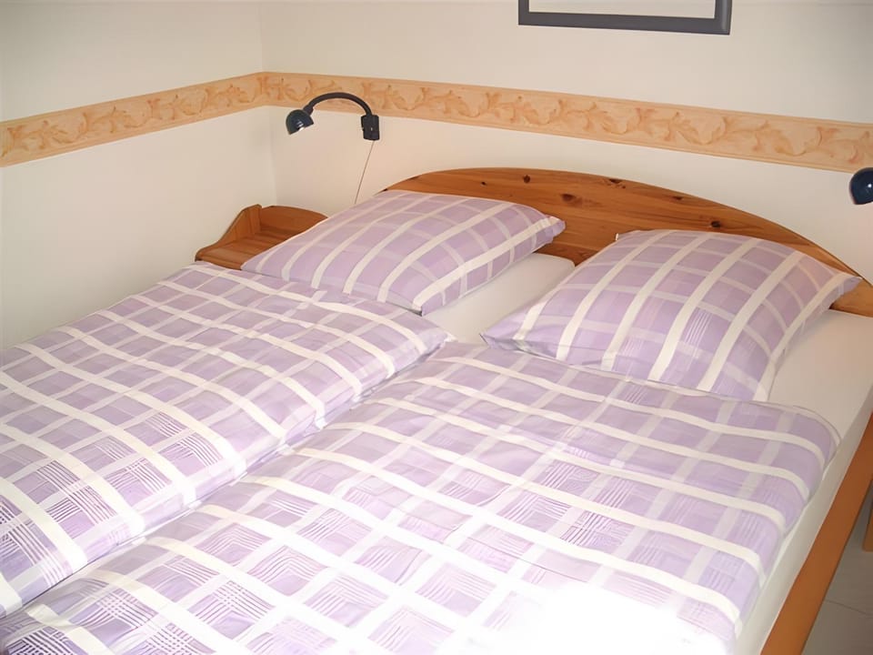 Property building, Living room, Bedroom