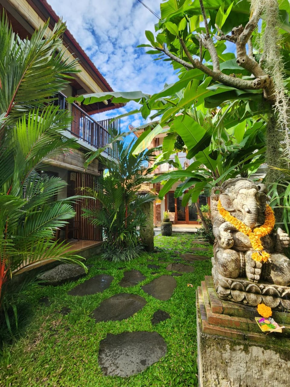 Buda Yana CoLiving 2 Bed Rooms Villa Country House in Sukawati