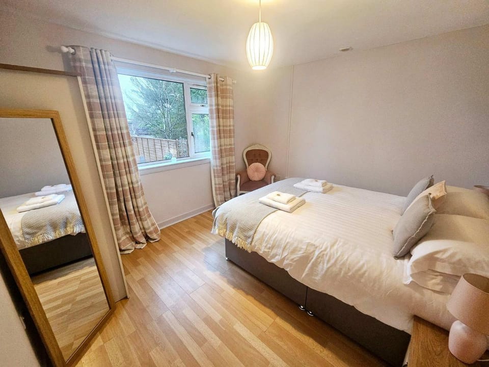 Bed, Photo of the whole room, Bedroom, towels, wardrobe