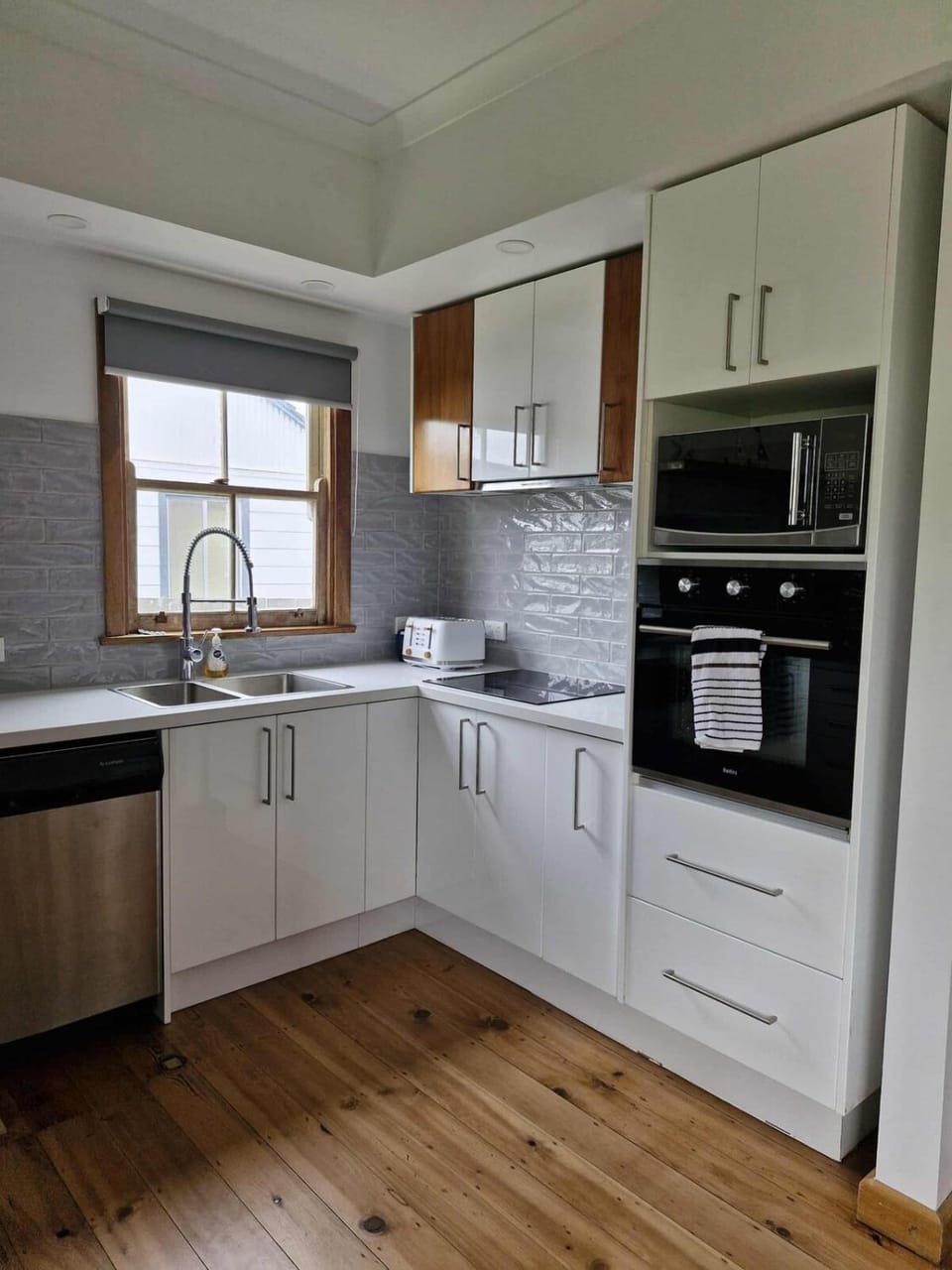 Seabreaze cottage sleeps 6 House in Portland