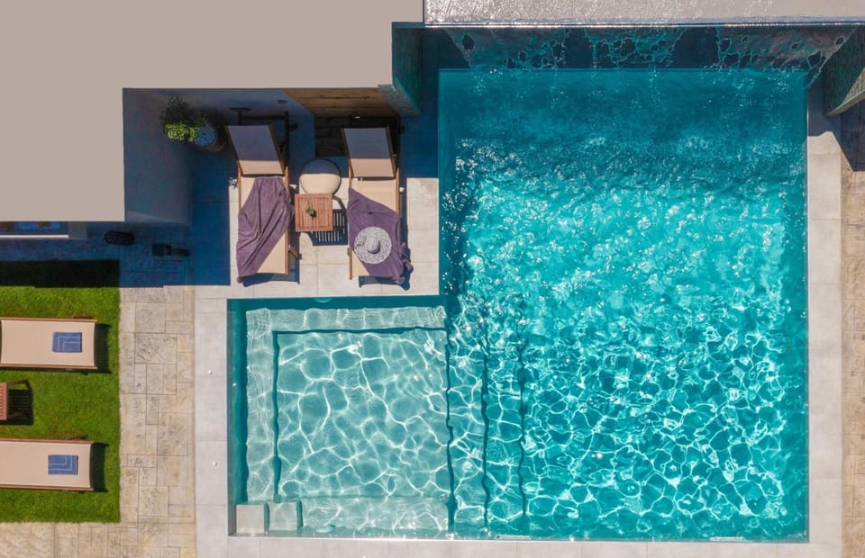 Bird's eye view, Pool view, Swimming pool