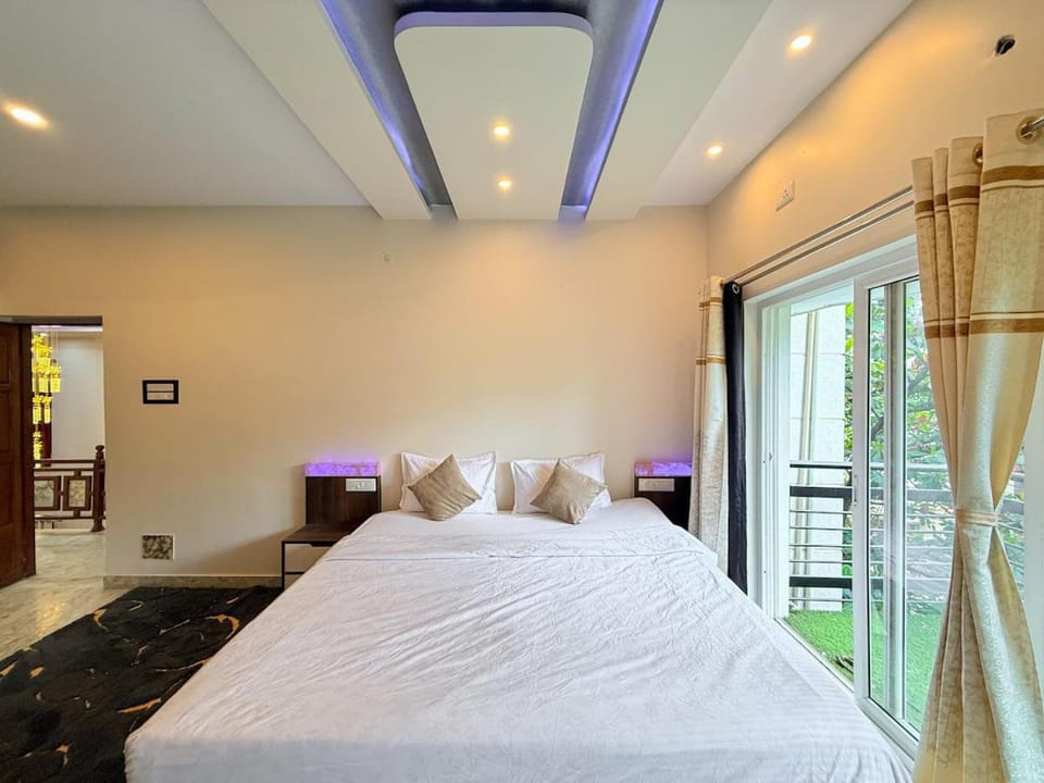 Lucent Luxe 4BHK Spacez Villa with Private Theatre Villa in Bengaluru