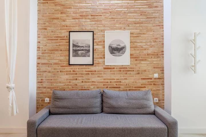 New Flat center historic Ruzafa Wifi AC Apartment in Valencia