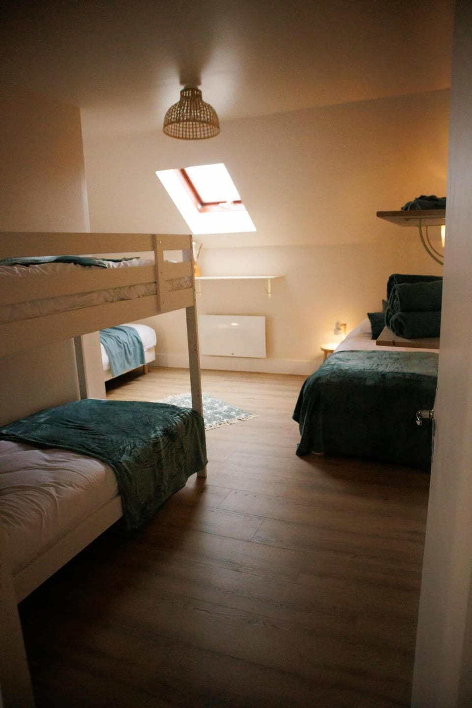 Photo of the whole room, Bedroom, bunk bed