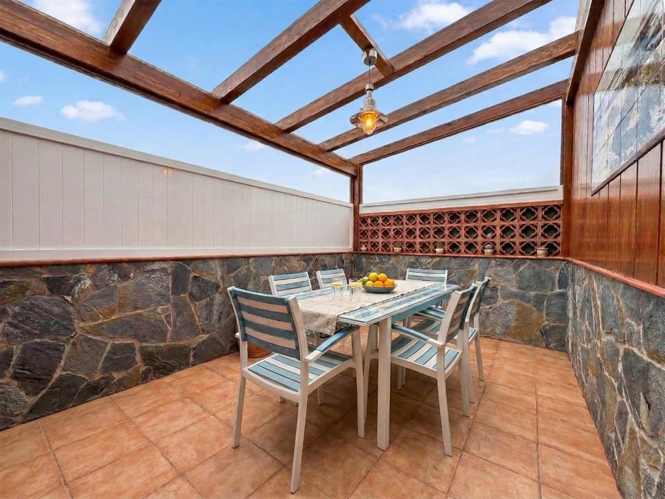 Balcony/Terrace, Dining area, Dinner