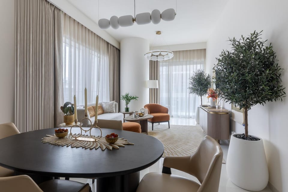 1BR Sea View at Grand Bleu - Emaar Beachfront Apartment in Dubai