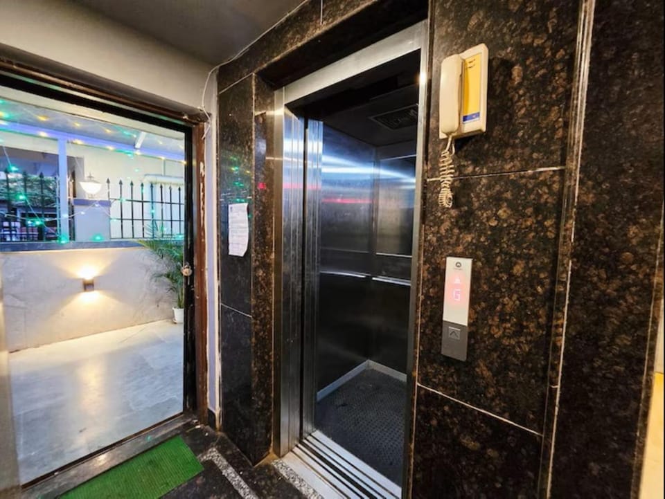 elevator