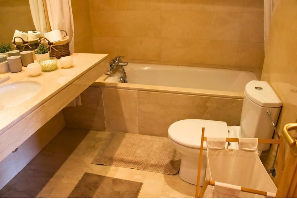 Elegant & Chic 2 Bedrooms - Maarif Apartment in Casablanca