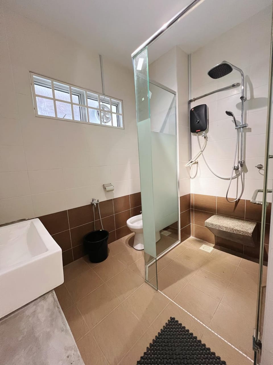 Cozy Family Room with Large Balcony Vacation rental in Penang