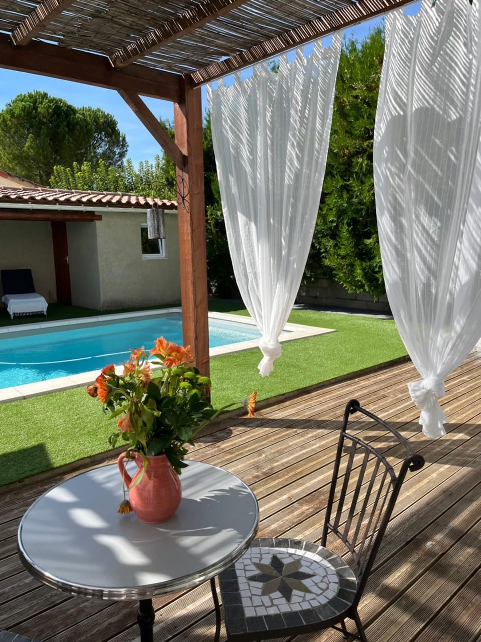 La casemate Vacation rental in L'Isle-sur-la-Sorgue