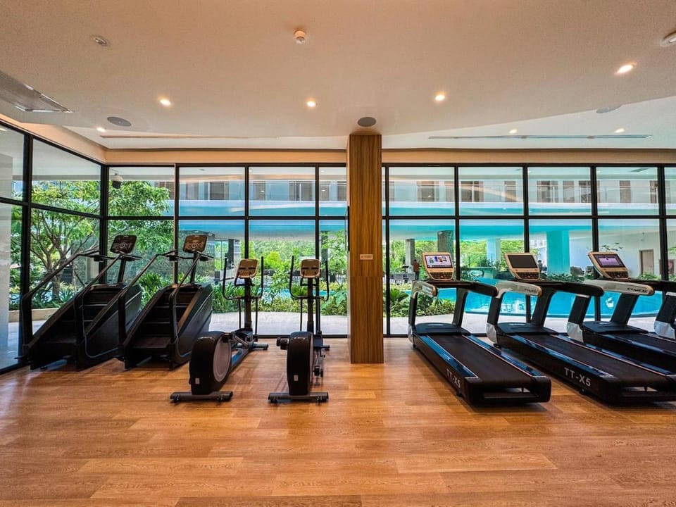 New Modern 1Bdr Laya 500 m to the Beach Apartment in Choeng Thale