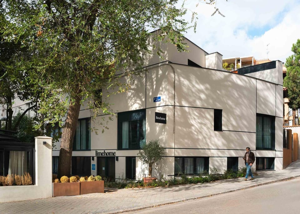 Property building, Neighbourhood, Street view