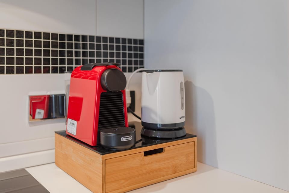 Coffee/tea facilities, Kitchen or kitchenette