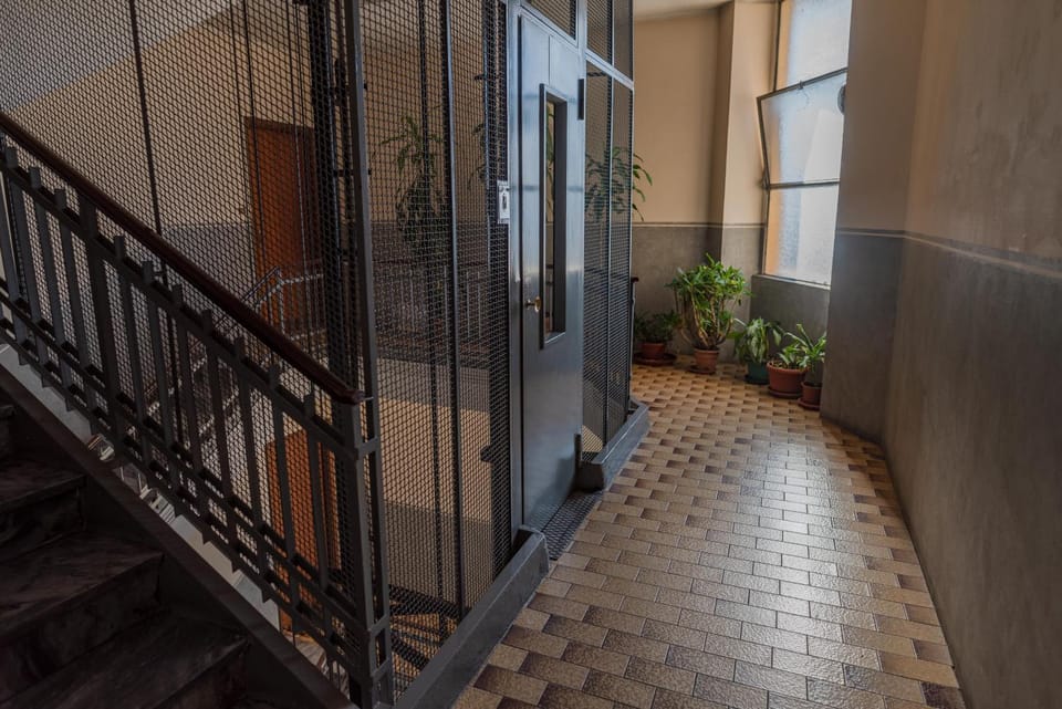 elevator
