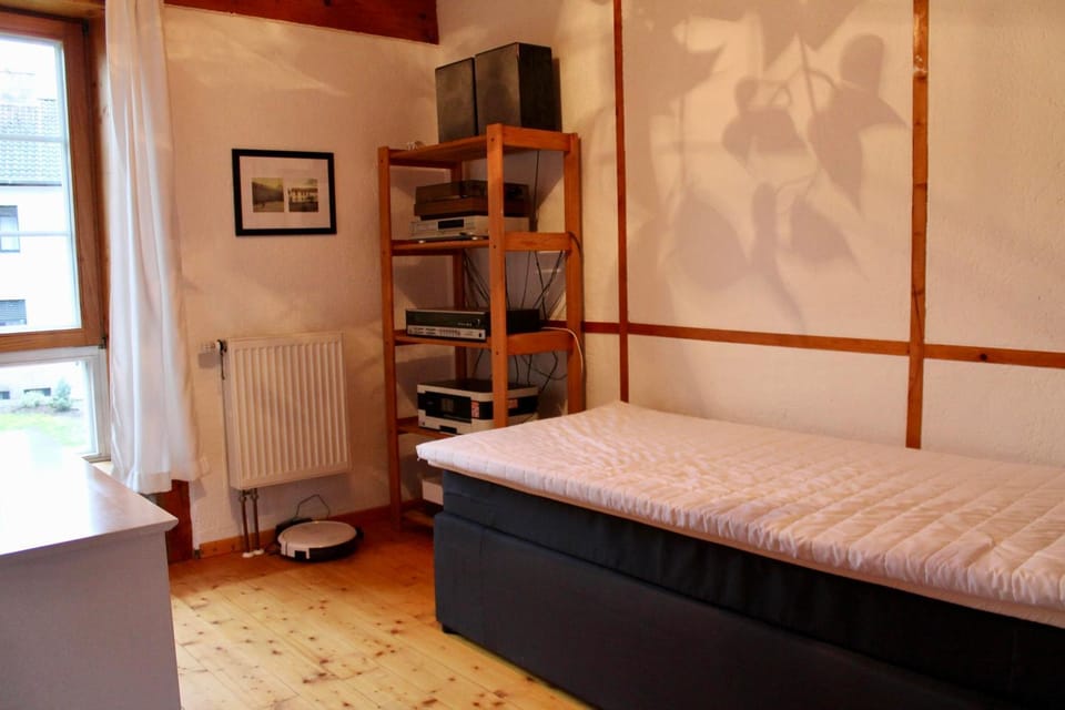 Wohnen im schönen Bauernhaus Apartment in Saarland, 66, Germany