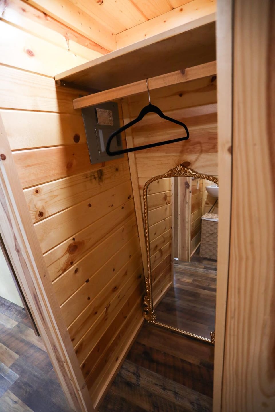 wardrobe