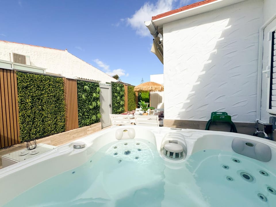 Hot Tub