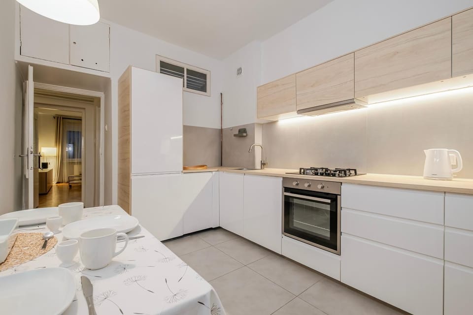 Kitchen or kitchenette, stove