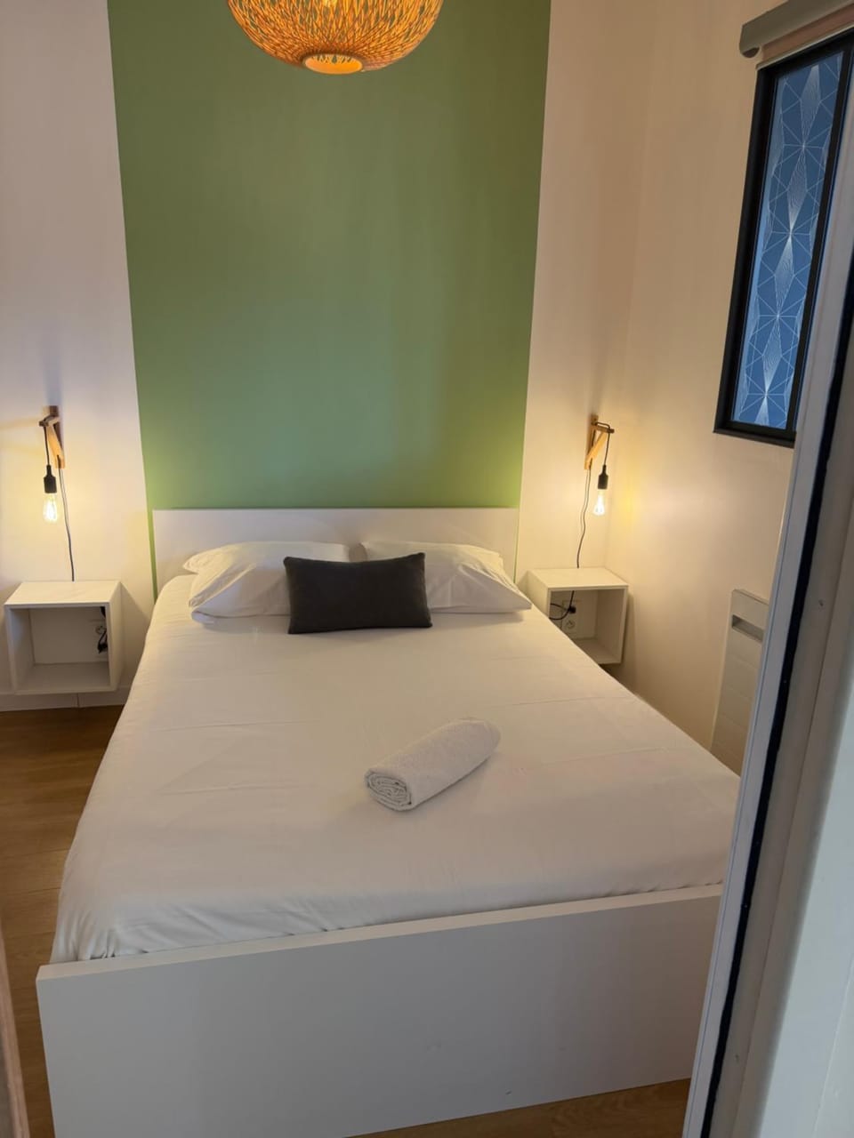 Proche Gare, parking couvert, Wifi Apartment in Bourgoin-Jallieu
